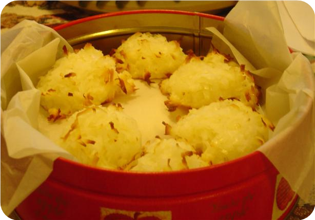Paula Deen's Coconut Macaroons
