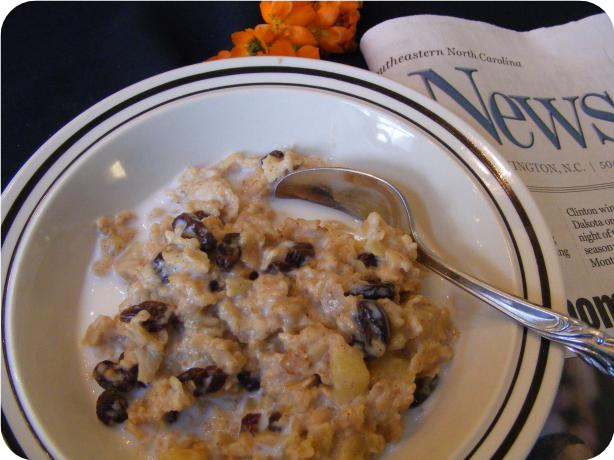 Crock Pot Fruited Oatmeal