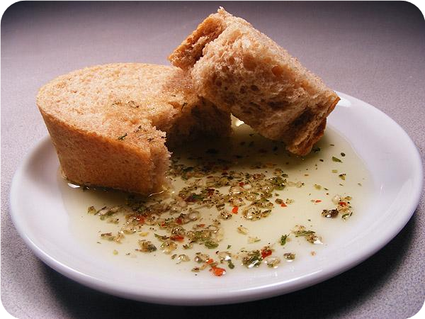 Bread Dipping Oil - Garlic &amp; Herbs