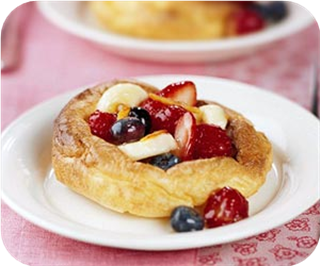 Fruit-Filled Puff Pancakes