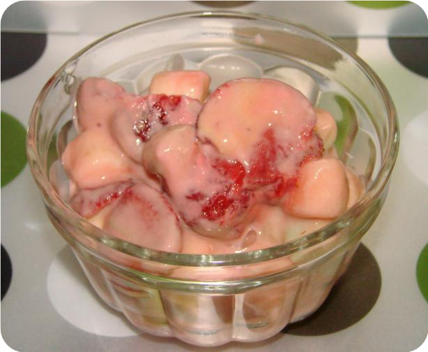 24-Hour Strawberry Dessert