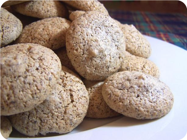 Haselnuss B&auml;llchen (Hazelnut Balls)