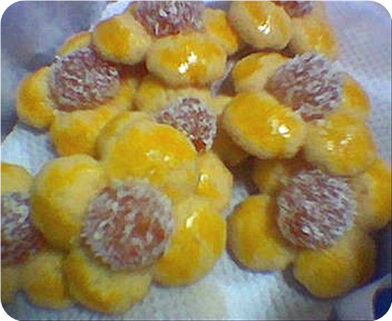 Pina Colada Spritz Cookies