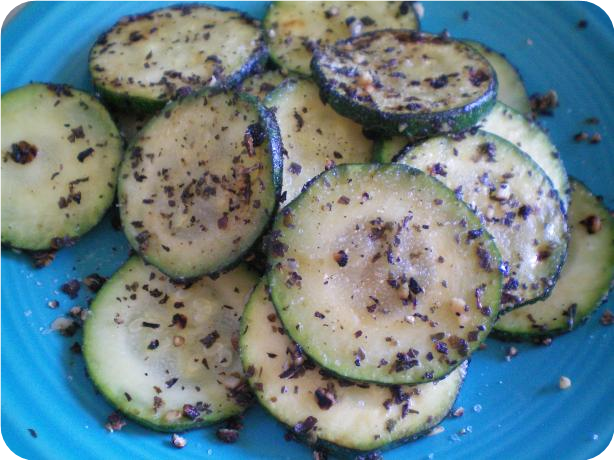 Low Fat Grilled Garlic Zucchini
