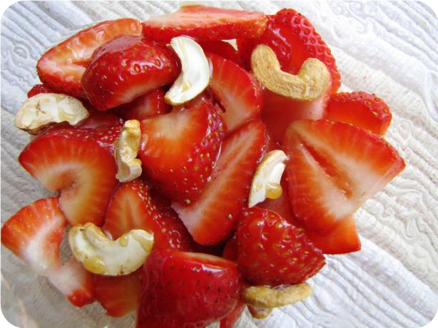 Swift Strawberry Salad