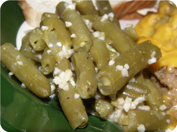 Green Beans with Garlic Butter