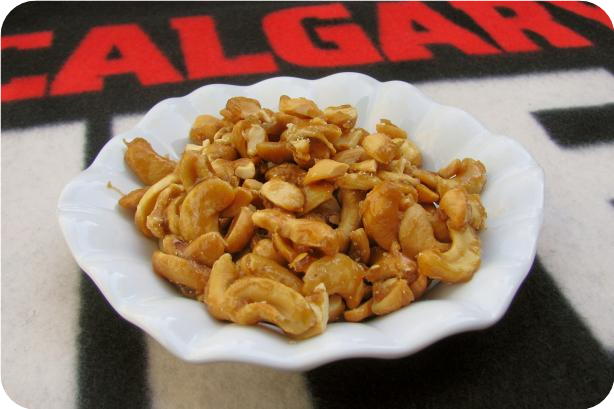 Honeyed Cashews With Kosher Salt