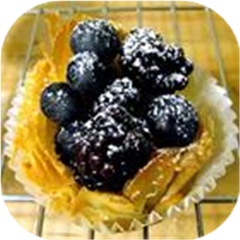 Phyllo Tarts with Ricotta and Raspberries