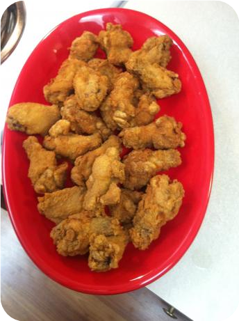 Easy Spicy Fried Buffalo Style Chicken Wings