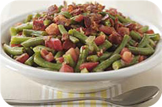 Slow-Cooked Green Beans, Tomatoes and Bacon