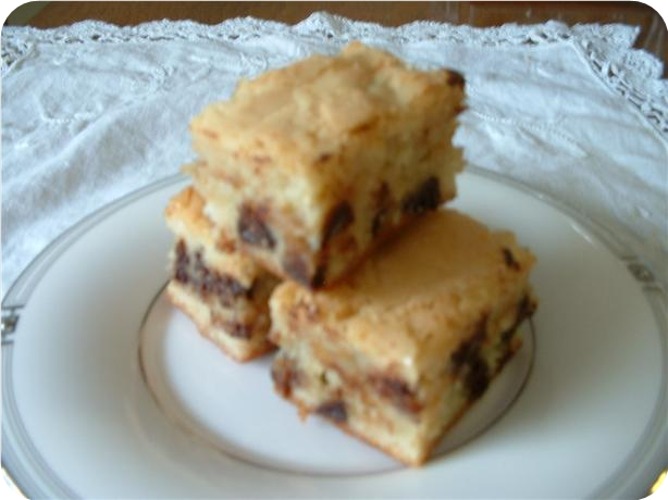 Rich White Chocolate Blondies