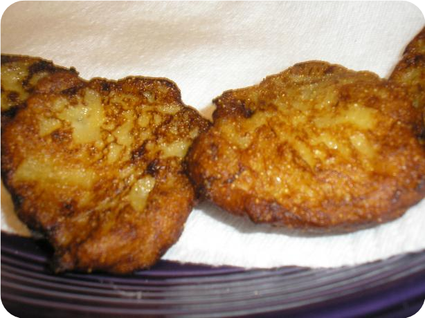 Zitumbuwa (Banana Fritters)