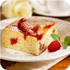 Cream cheese and raspberry coffee cake 
