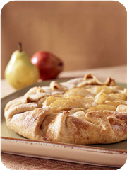 Pear-mace rustic tart 