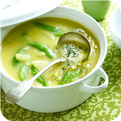 Hearty garlic & snap pea soup 