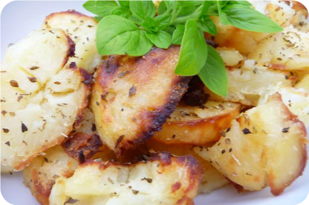 Patates Fourno Riganates (Baked Potatoes With Oregano)
