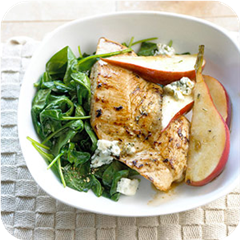 Turkey steaks with spinach, pears, & blue cheese