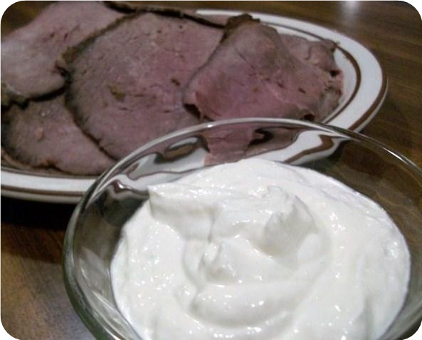 Creamy Horseradish Sauce for Roast Beef