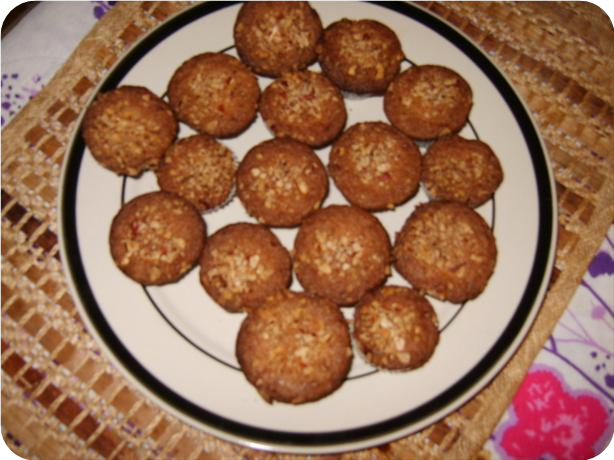 Mini Pecan Muffins