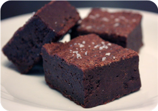 FUDGE  SWEET  BROWNIES