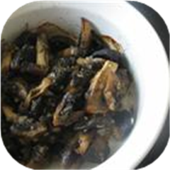Baked Mushrooms with Thyme and White Wine