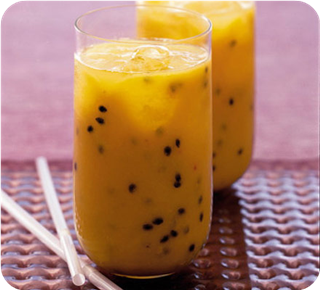 Tropical breakfast smoothie 