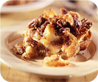 Banana-pecan streusel bread pudding 