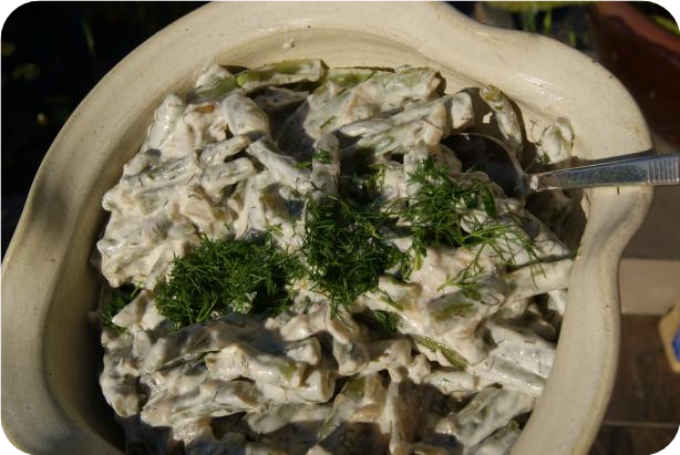 Green Beans With Yogurt and Dill