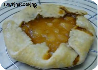 Solar Cooked Apple Crostata