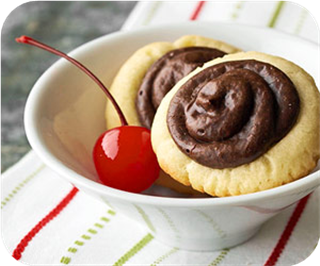 Buried cherry cookies 