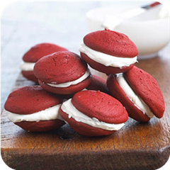 Red Velvet Whoopie Pies 