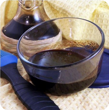 Chilean Pomegranate Barbecue Sauce " Pomeque"