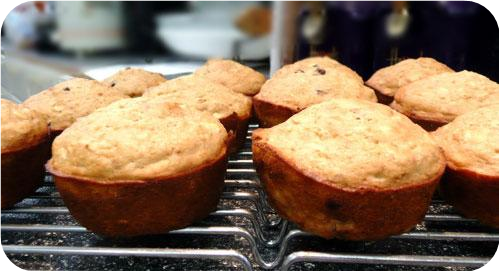 Fruit and Oatmeal Muffins